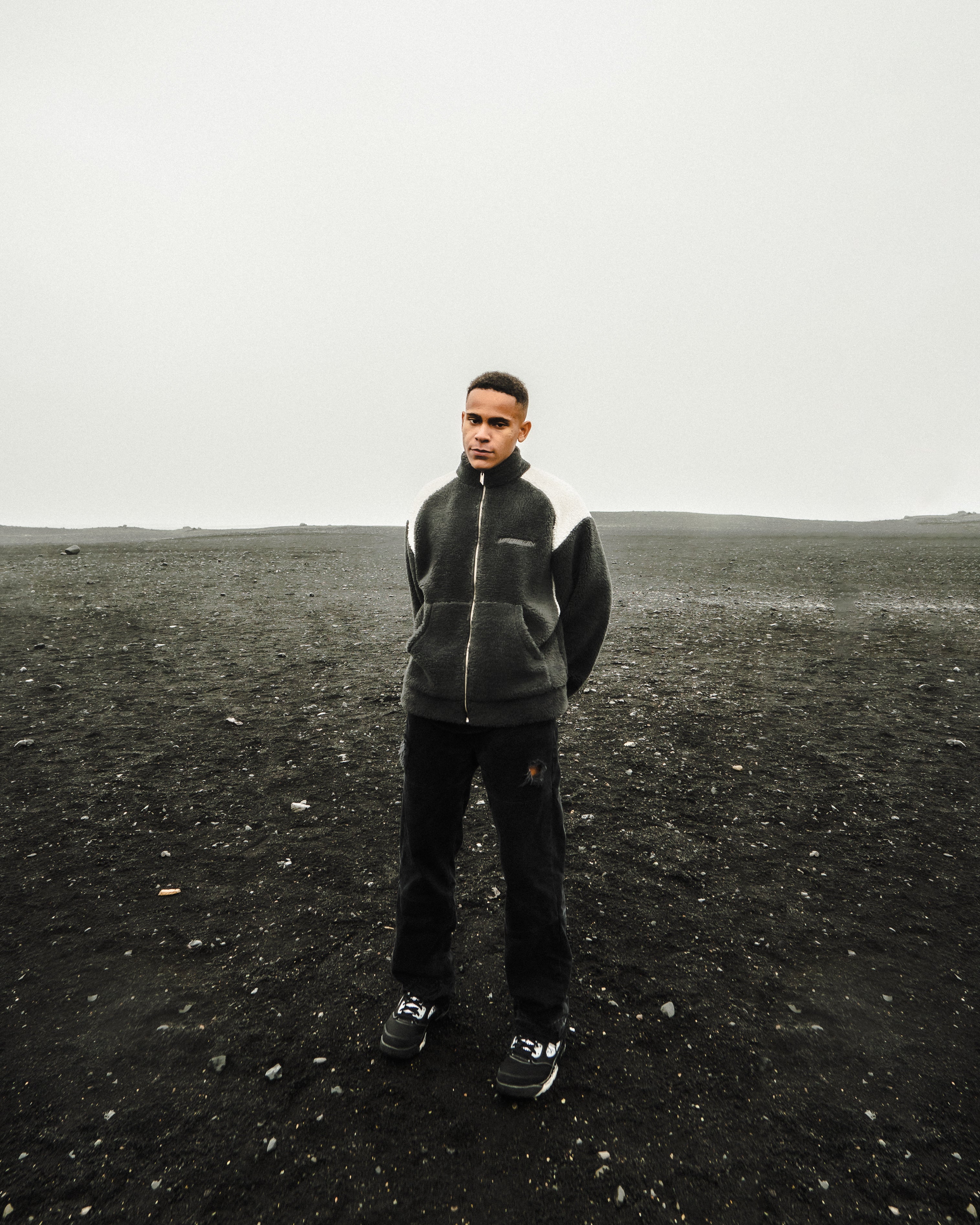FLEECE JACKET GREY